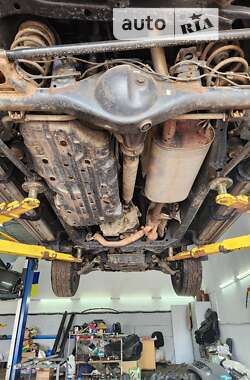 Внедорожник / Кроссовер Toyota Land Cruiser Prado 2005 в 