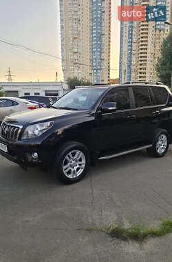 Внедорожник / Кроссовер Toyota Land Cruiser Prado 2012 в Киеве