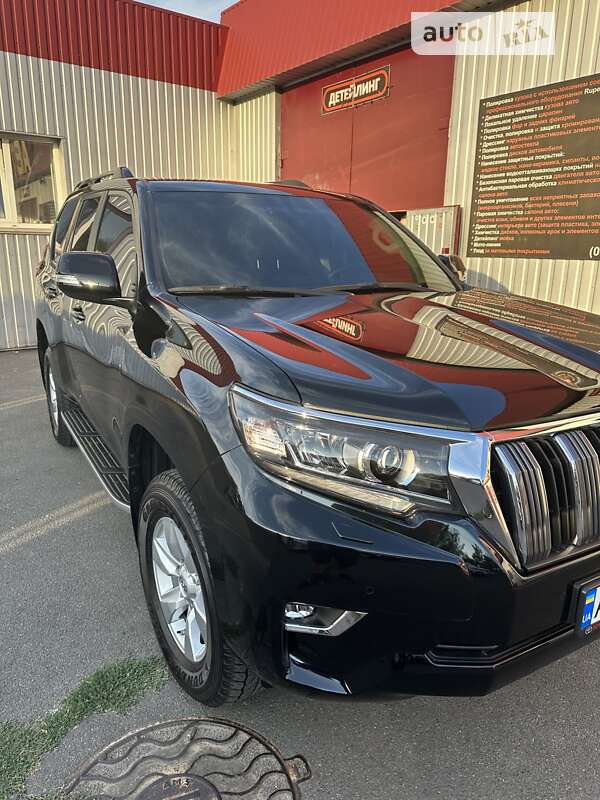 Toyota Land Cruiser Prado 2020