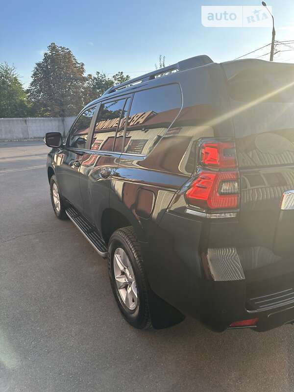 Внедорожник / Кроссовер Toyota Land Cruiser Prado 2020 в Кривом Роге