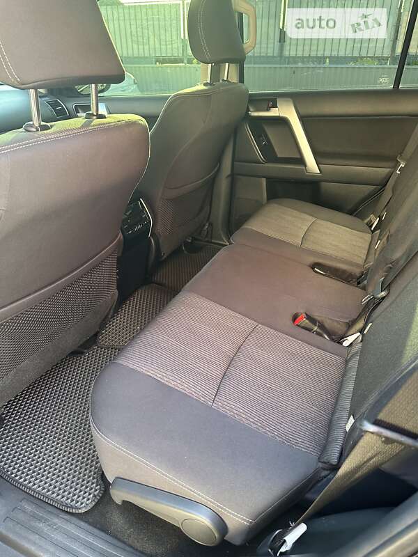 Внедорожник / Кроссовер Toyota Land Cruiser Prado 2020 в Кривом Роге