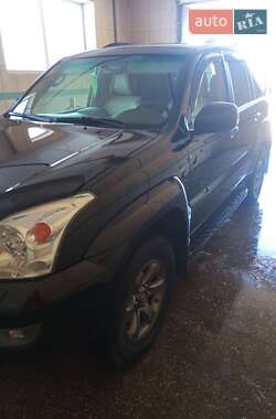 Внедорожник / Кроссовер Toyota Land Cruiser Prado 2006 в Могилев-Подольске