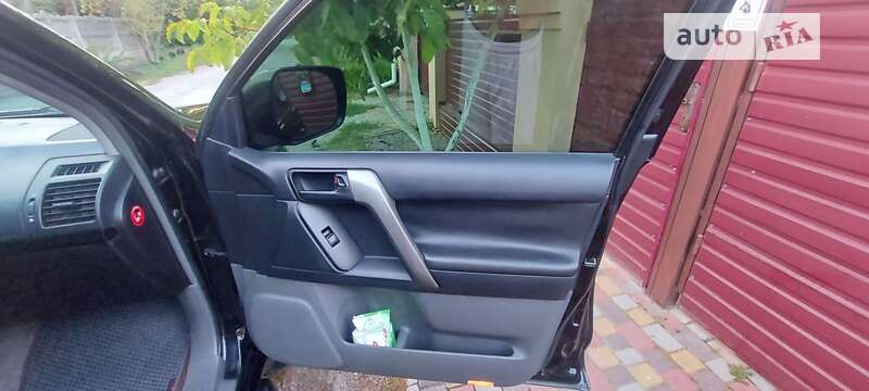 Внедорожник / Кроссовер Toyota Land Cruiser Prado 2012 в Кременчуге фото 17 Внедорожник / Кроссовер Toyota Land Cruiser Prado 2012 в Кременчуге