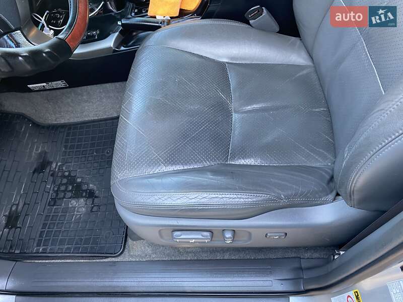 Внедорожник / Кроссовер Toyota Land Cruiser Prado 2008 в Киеве