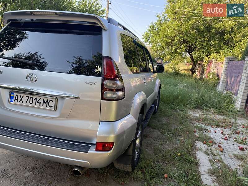 Внедорожник / Кроссовер Toyota Land Cruiser Prado 2008 в Киеве