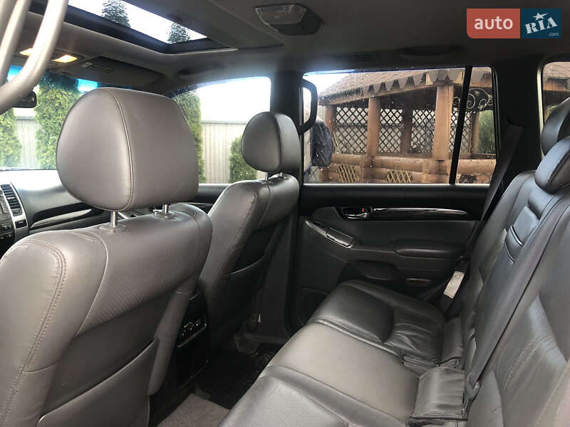 Позашляховик / Кросовер Toyota Land Cruiser Prado 2008 в Нововолинську