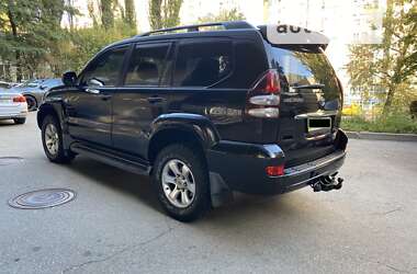 Позашляховик / Кросовер Toyota Land Cruiser Prado 2006 в Києві