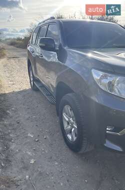 Внедорожник / Кроссовер Toyota Land Cruiser Prado 2019 в Одессе