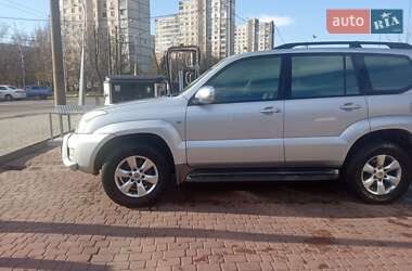 Внедорожник / Кроссовер Toyota Land Cruiser Prado 2006 в Харькове