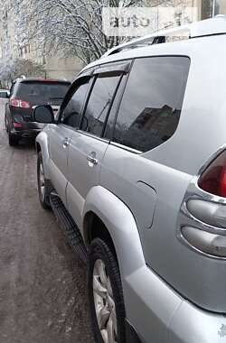 Позашляховик / Кросовер Toyota Land Cruiser Prado 2006 в Києві