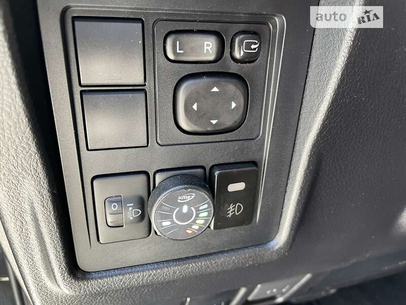 Позашляховик / Кросовер Toyota Land Cruiser Prado 2019 в Славському