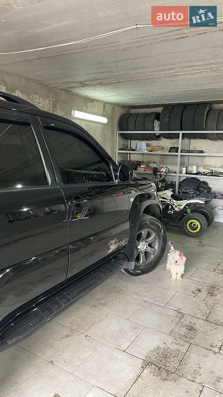 Позашляховик / Кросовер Toyota Land Cruiser Prado 2006 в Одесі