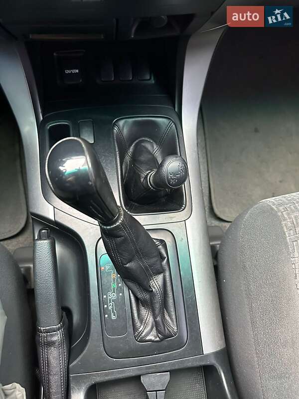 Внедорожник / Кроссовер Toyota Land Cruiser Prado 2005 в Киеве