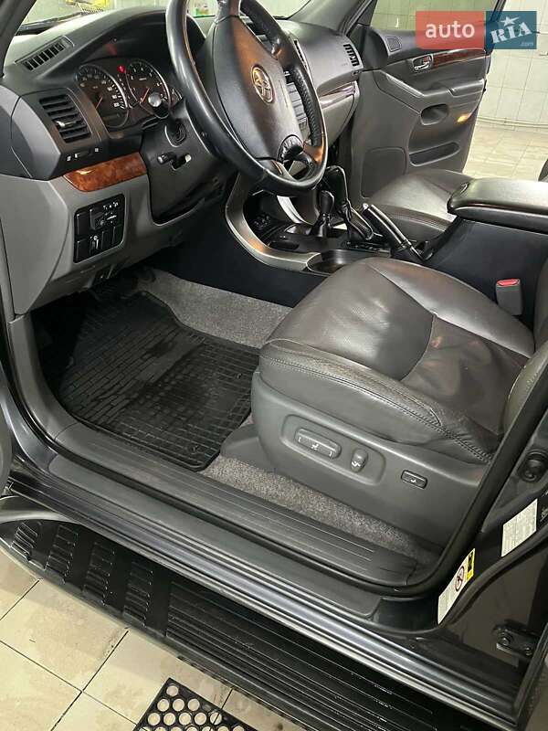 Внедорожник / Кроссовер Toyota Land Cruiser Prado 2008 в Днепре фото 7 Внедорожник / Кроссовер Toyota Land Cruiser Prado 2008 в Днепре