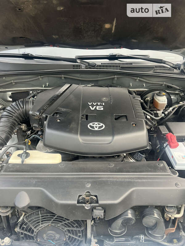 Внедорожник / Кроссовер Toyota Land Cruiser Prado 2006 в Одессе