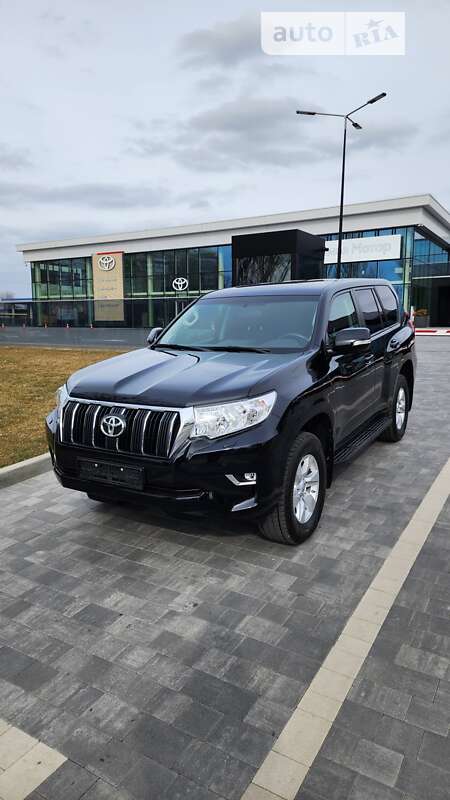 Toyota Land Cruiser Prado 2019