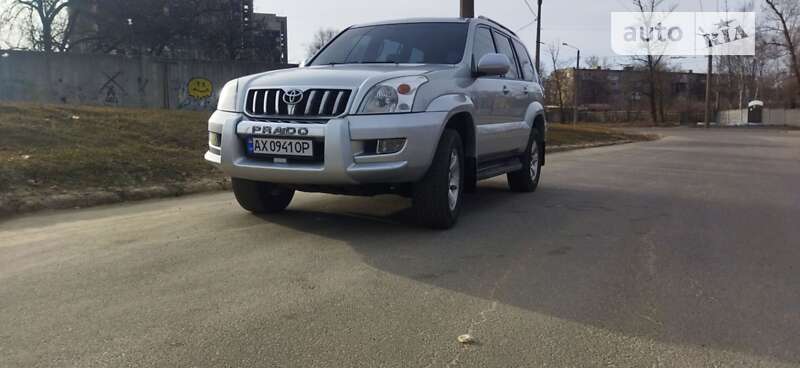 Позашляховик / Кросовер Toyota Land Cruiser Prado 2008 в Києві