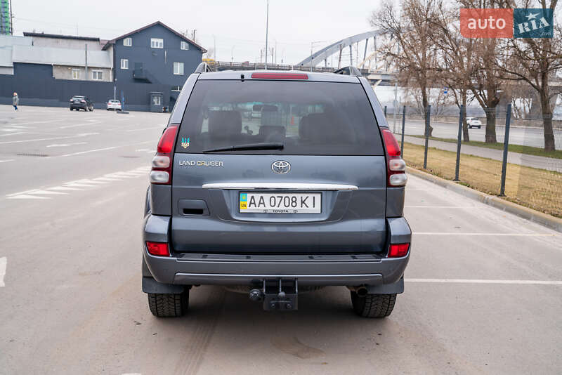 Позашляховик / Кросовер Toyota Land Cruiser Prado 2008 в Києві