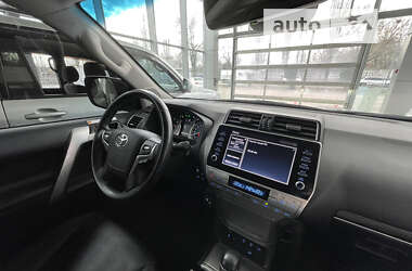 Внедорожник / Кроссовер Toyota Land Cruiser Prado 2021 в Чернигове