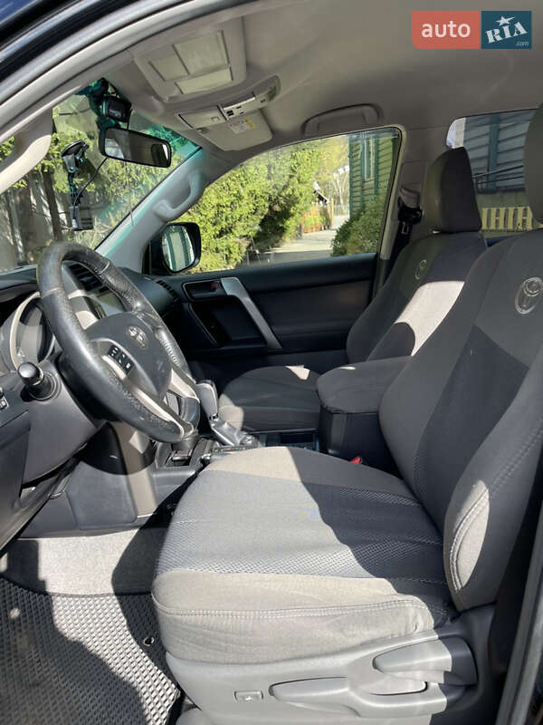 Внедорожник / Кроссовер Toyota Land Cruiser Prado 2013 в Виннице