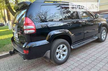 Внедорожник / Кроссовер Toyota Land Cruiser Prado 2008 в Черновцах