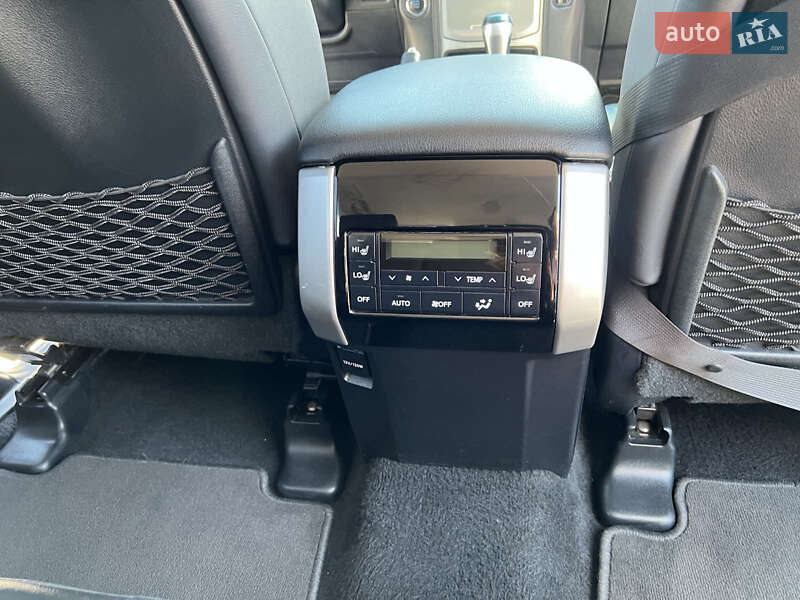 Внедорожник / Кроссовер Toyota Land Cruiser Prado 2018 в Виннице