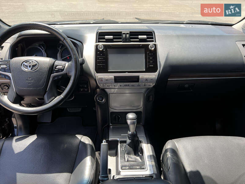 Внедорожник / Кроссовер Toyota Land Cruiser Prado 2018 в Виннице