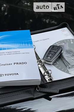 Позашляховик / Кросовер Toyota Land Cruiser Prado 2022 в Вінниці