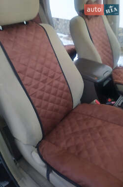 Внедорожник / Кроссовер Toyota Land Cruiser Prado 2006 в 