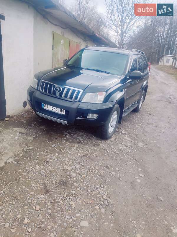 Внедорожник / Кроссовер Toyota Land Cruiser Prado 2006 в Долине