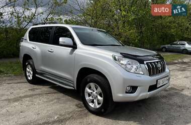 Позашляховик / Кросовер Toyota Land Cruiser Prado 2011 в Києві