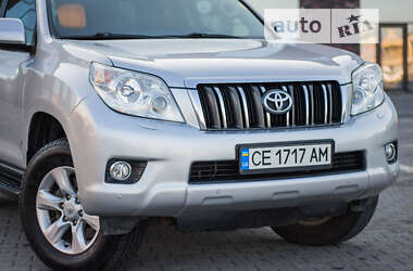 Внедорожник / Кроссовер Toyota Land Cruiser Prado 2011 в Черновцах