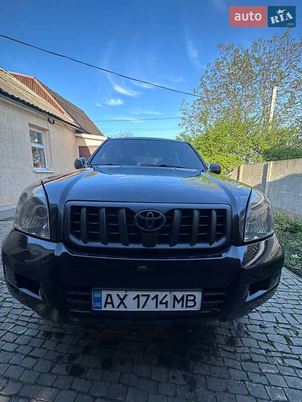 Позашляховик / Кросовер Toyota Land Cruiser Prado 2004 в Харкові