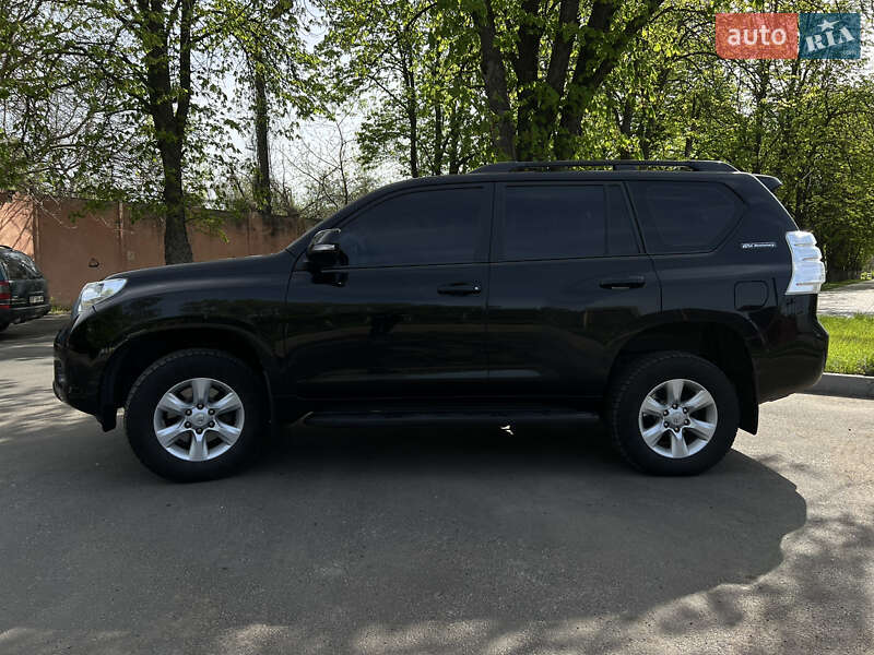 Внедорожник / Кроссовер Toyota Land Cruiser Prado 2012 в Одессе
