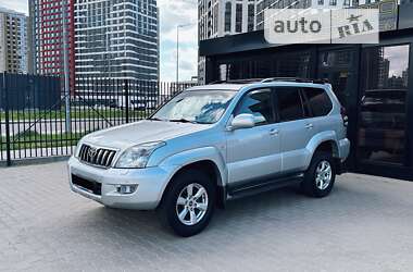 Внедорожник / Кроссовер Toyota Land Cruiser Prado 2007 в Киеве