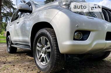 Внедорожник / Кроссовер Toyota Land Cruiser Prado 2010 в Сумах