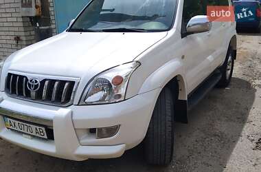 Внедорожник / Кроссовер Toyota Land Cruiser Prado 2004 в Вишневом