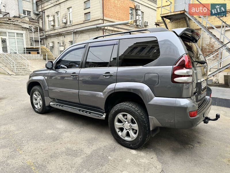 Внедорожник / Кроссовер Toyota Land Cruiser Prado 2008 в Днепре