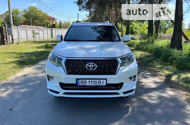 Внедорожник / Кроссовер Toyota Land Cruiser Prado 2019 в Киеве