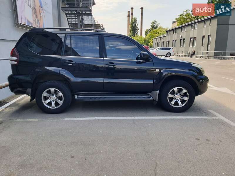 Toyota Land Cruiser Prado 2008
