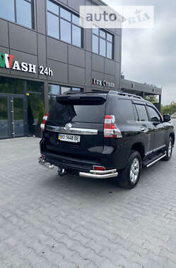 Внедорожник / Кроссовер Toyota Land Cruiser Prado 2014 в Тернополе