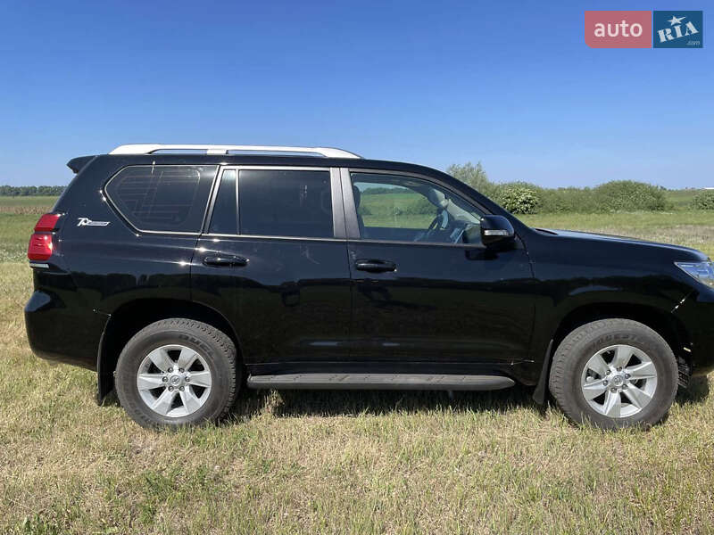 Внедорожник / Кроссовер Toyota Land Cruiser Prado 2022 в Черкассах