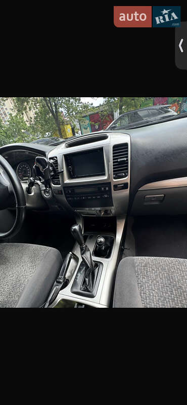 Внедорожник / Кроссовер Toyota Land Cruiser Prado 2007 в Киеве