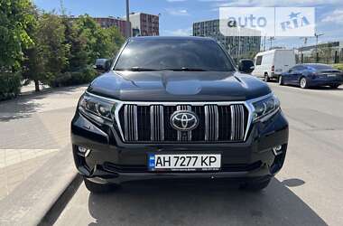 Позашляховик / Кросовер Toyota Land Cruiser Prado 2020 в Києві