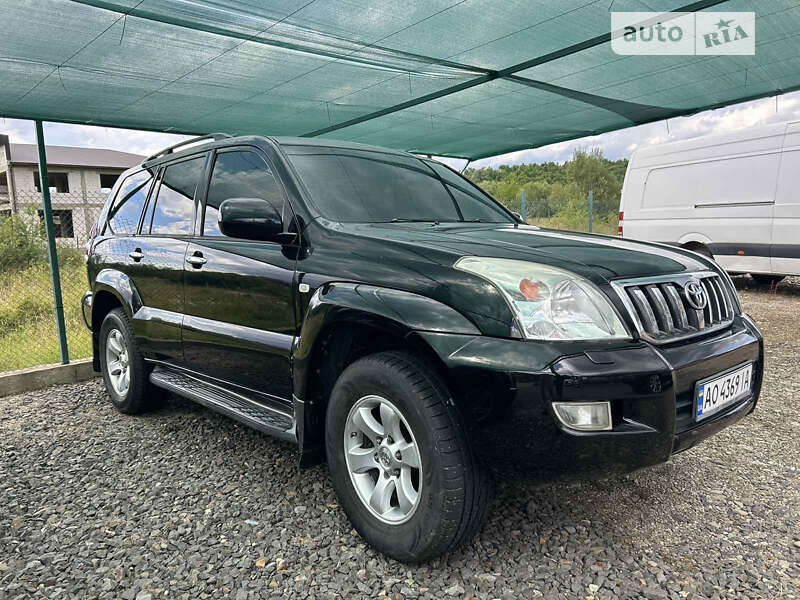 Позашляховик / Кросовер Toyota Land Cruiser Prado 2003 в Тячеві