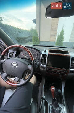 Внедорожник / Кроссовер Toyota Land Cruiser Prado 2007 в Киеве