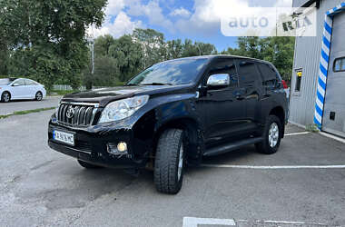 Позашляховик / Кросовер Toyota Land Cruiser Prado 2011 в Києві