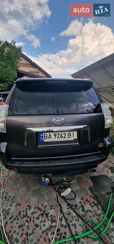 Внедорожник / Кроссовер Toyota Land Cruiser Prado 2012 в Кропивницком