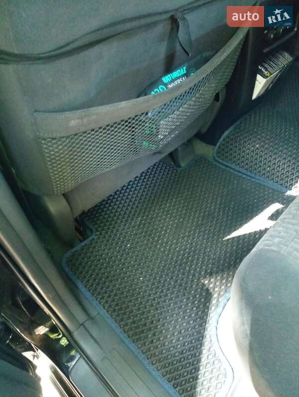 Внедорожник / Кроссовер Toyota Land Cruiser Prado 2006 в Запорожье