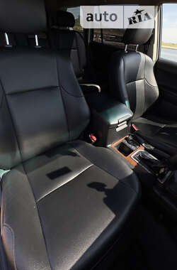 Позашляховик / Кросовер Toyota Land Cruiser Prado 2010 в 